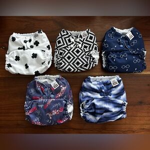 Stylish baby Cloth Diapers Set - Black, White, Blue